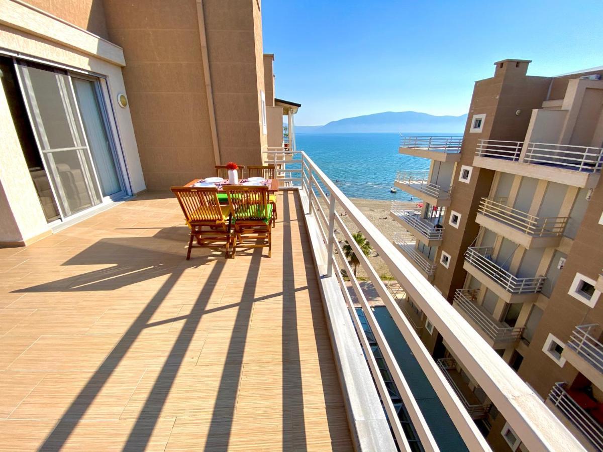 Eka Luxury Two-Bedroom Seaview Apartment Vlorë Exterior foto